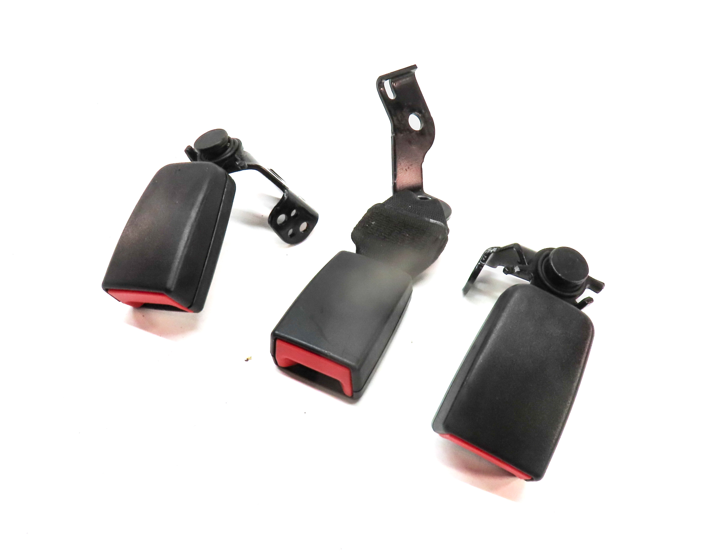 12 MERCEDES E350 W212 REAR LEFT CENTER RIGHT SEAT SEATBELT BUCKLE RECEIVER SET/2 — exact item pictured